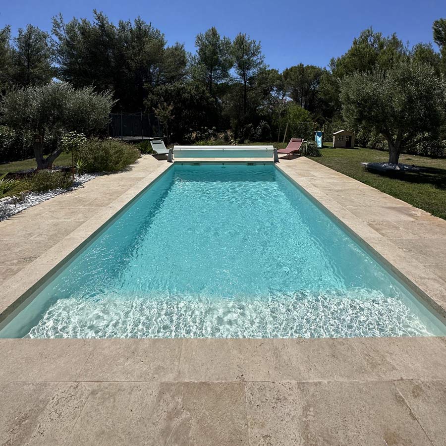 Les piscines bleues